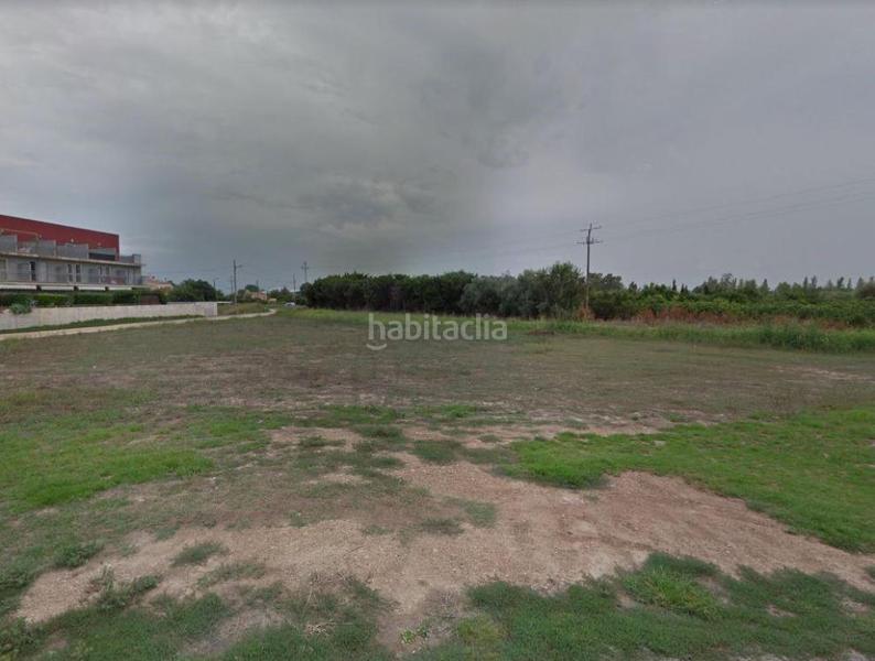 Foto f5d0f76c-4cbe-44d2-811e-4e2cca49b182. Finca rústica a Deltebre