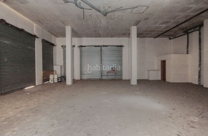 Foto 08f42d7d-d18c-44ae-86ae-e7ce05e345c2. Local comercial a Llagosta (La)