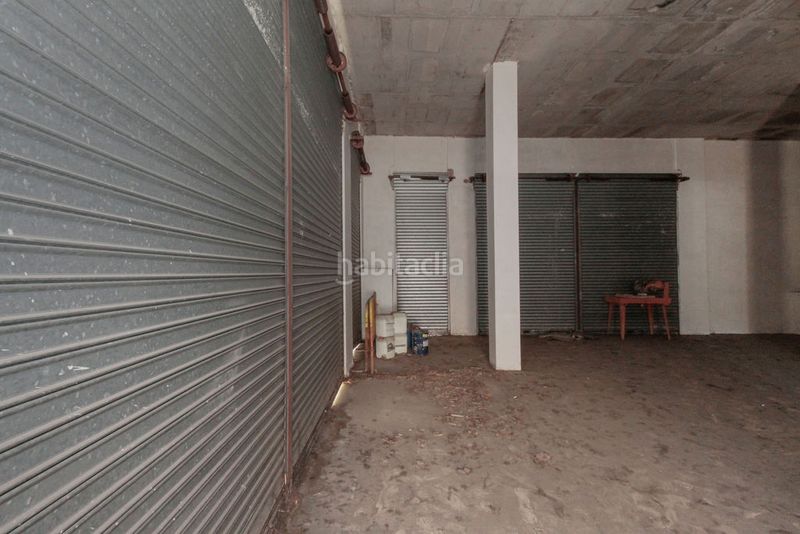 Foto 1ce9c47e-4dc4-4092-80a2-e86b284f846b. Local comercial a Llagosta (La)