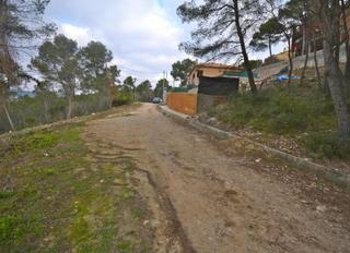 Finca rústica  Montgros. Solvia inmobiliaria  suelo rústico canyelles
