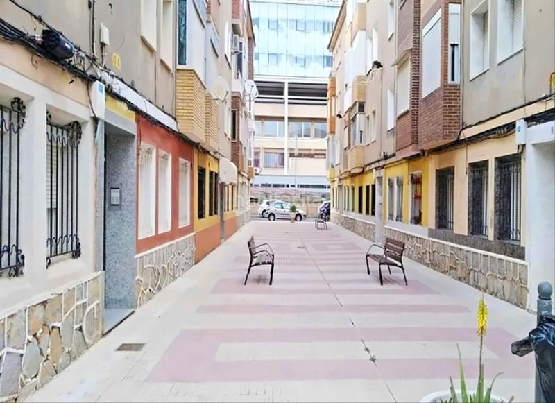 Foto b6060516-30c3-4a0c-9663-4e3b5927fbf8. Piso solvia inmobiliaria piso en Alameda Cartagena