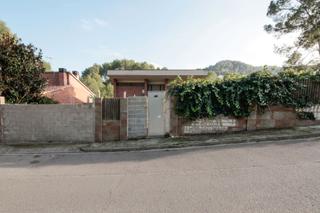 Chalet  C/ dels alps. Solvia inmobiliaria  chalet independiente corbera de llobregat