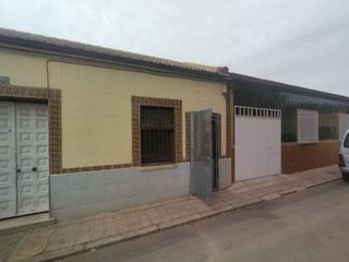 Chalet  C/ palomar. Solvia inmobiliaria  casa puertollano