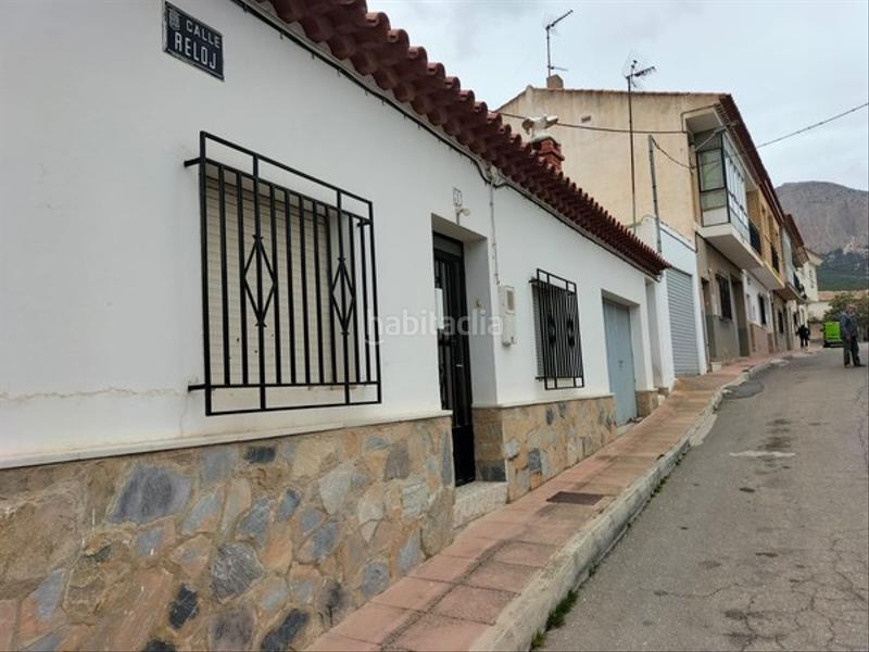 Foto 1eddaf91-d954-40b5-a810-f29404dd3321. Edificio solvia inmobiliaria en construccion vélezrubio en Vélez - Rubio