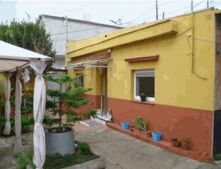 Chalet  C/ cadis. Solvia inmobiliaria  chalet independiente sant vicenç dels horts