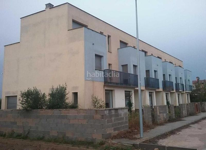 Foto ba6ee82a-29f1-4b86-b230-740700419fc1. Edificio in Deltebre