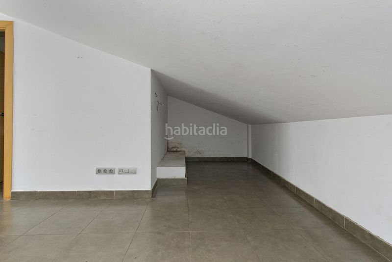 Foto c3cbe99a-fd13-440a-a769-b631d771b26c. Dúplex a Centre Rubí