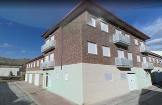 Casa aparellada  Ibañez cobos jose monsen. Solvia inmobiliaria  chalet adosado ricla