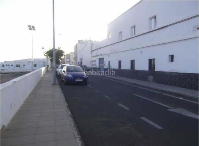 Foto cc1b1e30-b0ec-488b-bcc1-847d08cbdd07. Casa aparellada a San Francisco Javier - Argana Baja Arrecife