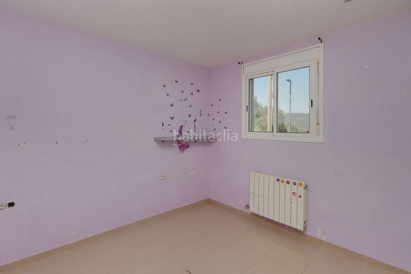 Foto dd403ca9-1541-44d6-99be-04346498ba68. Pis a Nucli Urbà Esparreguera
