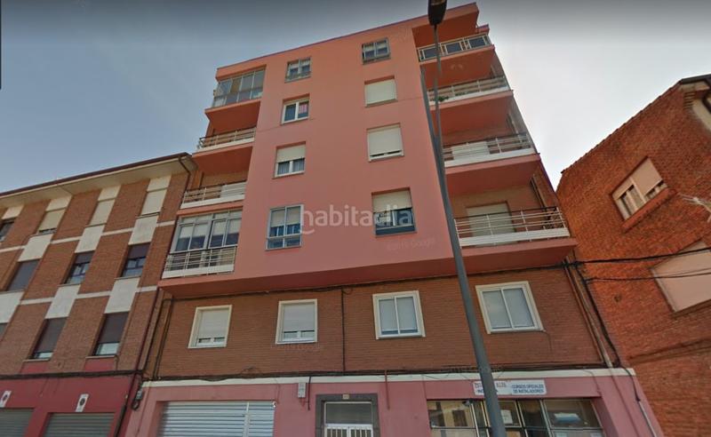 Foto c9fe8201-1a17-442c-995d-6d90fb62df02. Pis a Trobajo del camino