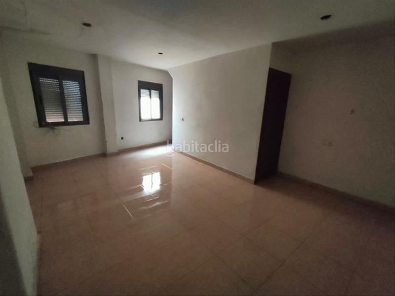 Foto b19254eb-50f7-418b-bbae-71c25b2d206c. Casa pareada solvia inmobiliaria chalet adosado en Valls