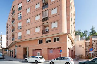 Flat  Av de cieza. Solvia inmobiliaria  piso abarán