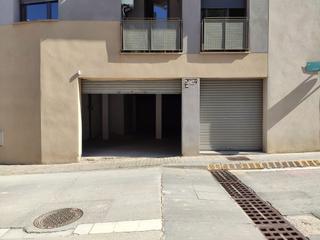 Local Comercial  Font (de la). Solvia inmobiliaria  locales vilanova del camí