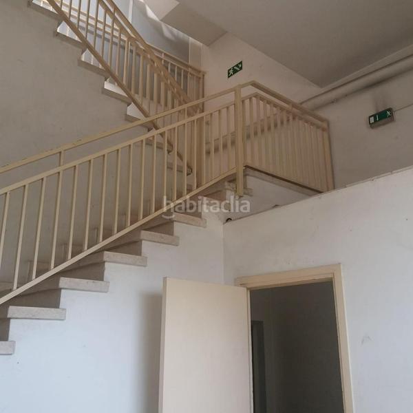 Foto 0af5829f-47f0-4a7d-9e5f-c60da4b721b0. Fabrikhalle in Centre Prat de Llobregat (El)