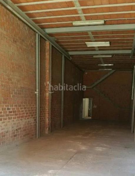 Foto 2fd298c3-22dd-4b3c-9d51-4ebf7dbdd21f. Fabrikhalle in Centre Prat de Llobregat (El)