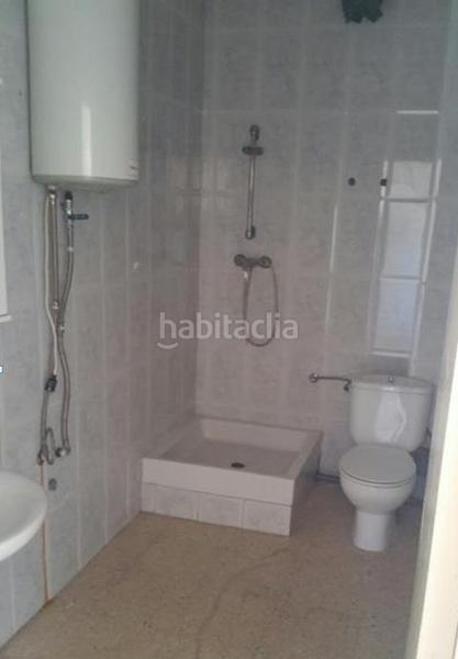 Foto a5f0d6cd-6a7f-4c8d-8914-bdbff012875a. Fabrikhalle in Centre Prat de Llobregat (El)