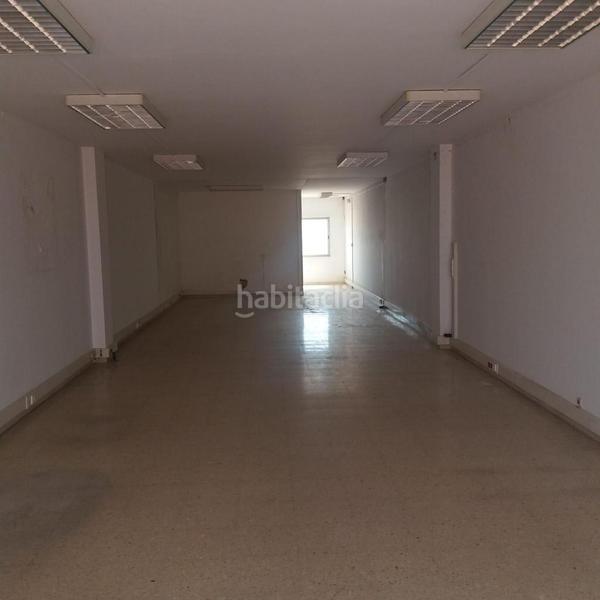 Foto f6884bf3-1520-44ca-a86d-6196d5220c87. Fabrikhalle in Centre Prat de Llobregat (El)