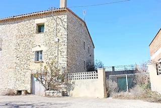 Casa aparellada  C/ sant mateu. Solvia inmobiliaria  chalet adosado granyanella