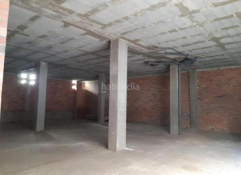 Foto a9aa8a19-8fa8-416c-a3b1-d9f5295e12f0. Local commercial dans Cappont Lleida
