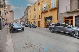 Dúplex  C/ cavallers. Solvia inmobiliaria  dúplex bisbal dempordà la