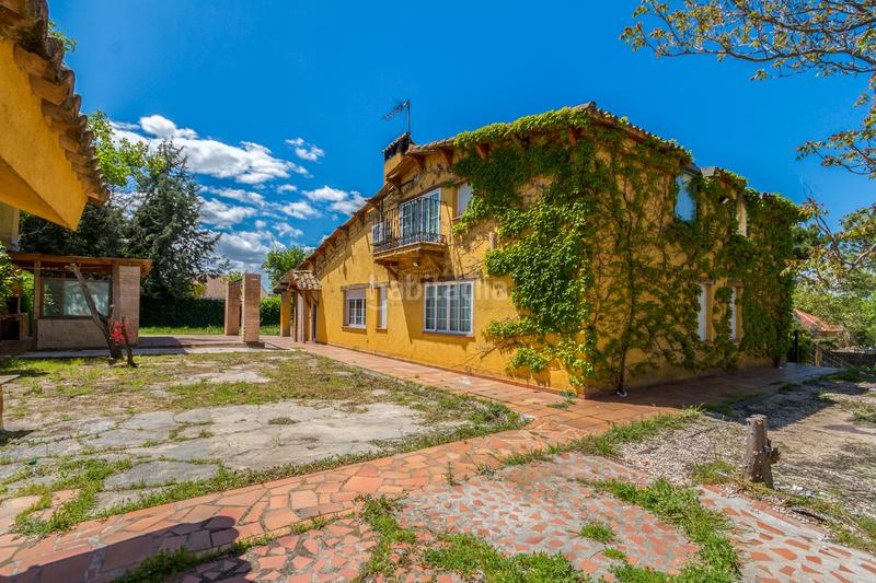 Foto e1492949-403e-4fef-ba9e-73da2756467d. Chalet in Prado Norte Algete