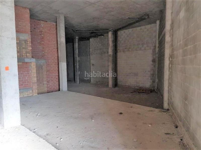 Foto cb7178b0-8a73-4c72-a580-7f6604b35fda. Local comercial a Estación - La Fontanilla - El Tinte Utrera