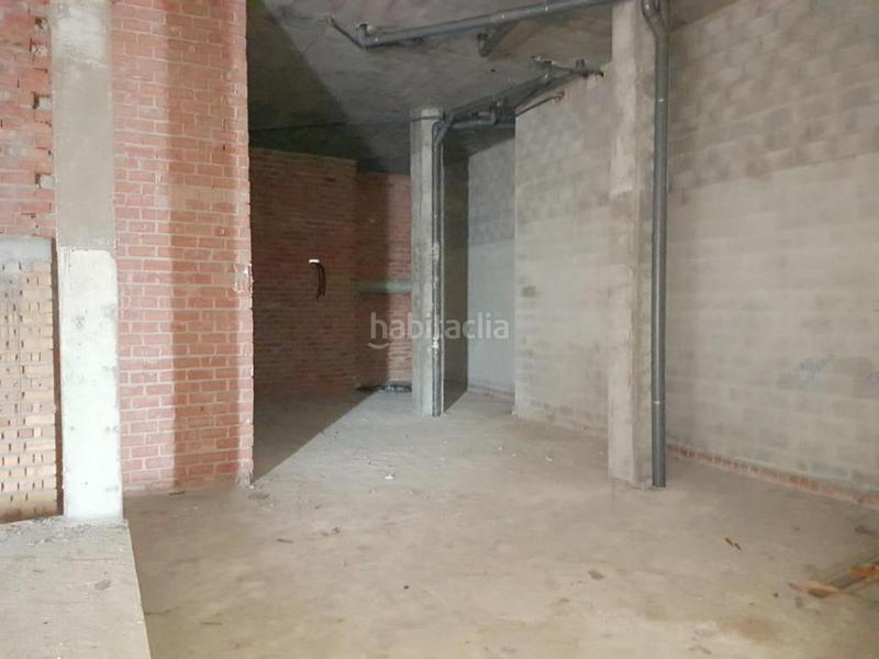 Foto d4e47d1a-7b4b-4842-b4f3-544227d8ff68. Rent business premise in Estación - La Fontanilla - El Tinte Utrera