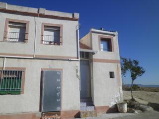 Casa aparellada  Font (la). Solvia inmobiliaria  chalet adosado santa margarida de montbui