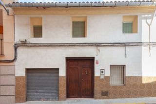 Chalet  C/ d´escultor benlliure. Solvia inmobiliaria  casa olleria l