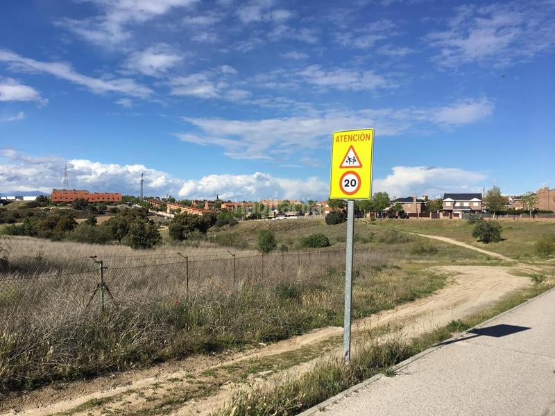 Foto 7ab0ea40-a3bc-4923-a8ab-0724ef153e28. Fondo rustico in Sevilla la Nueva