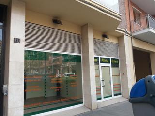 Locale commerciale in JULI CESAR