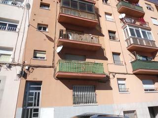 Piso  Castellar. Solvia inmobiliaria  piso terrassa