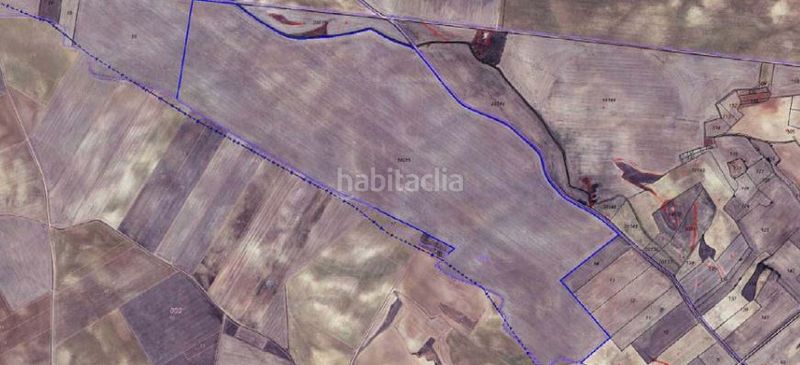 Foto aeca7908-4fb5-4444-bc3d-26534d7067b5. Finca rústica a Vega de Ruiponce