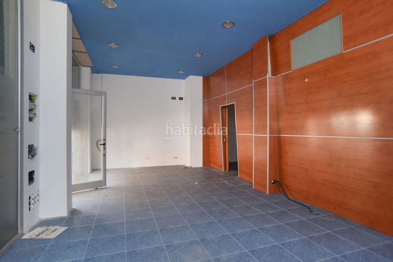 Foto e1dd1449-ba8d-48a0-8ac3-e3e05b7e5196. Local comercial a Canet de Mar
