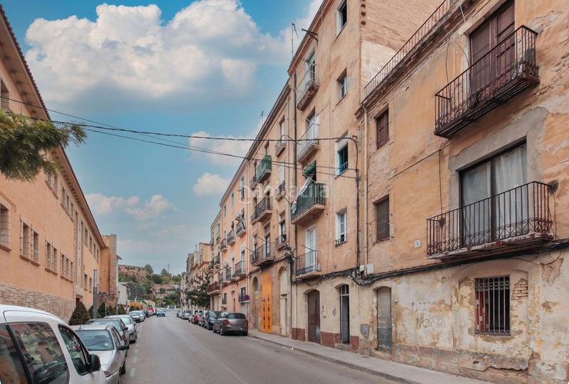 Foto 2be74f2d-1c56-41c0-a7f2-e24c36e0853f. Piso solvia inmobiliaria piso en Centre Tortosa