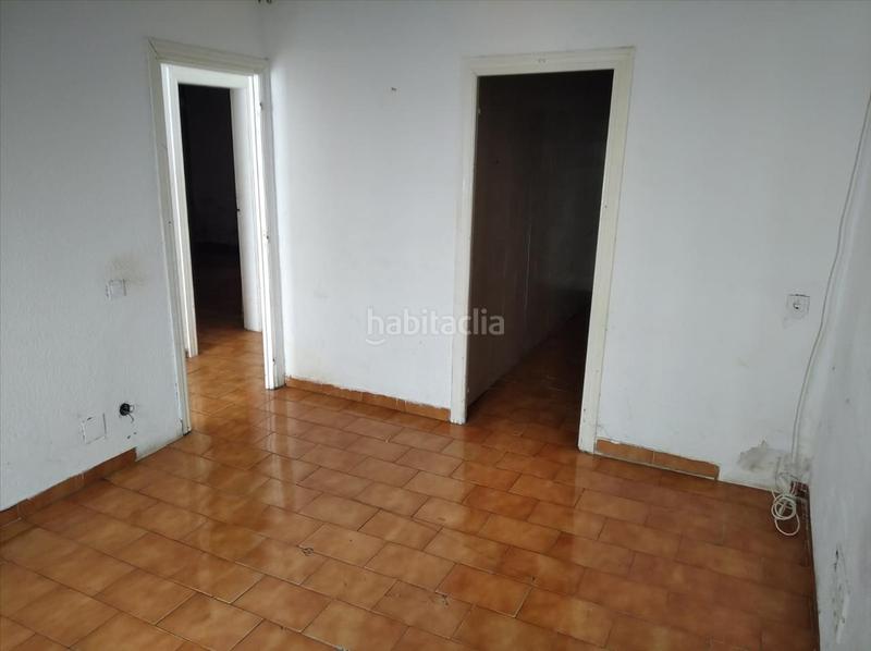 Foto 885ac58c-a9d5-4f17-8800-061ef9a1a078. Casa pareada solvia inmobiliaria chalet adosado en Montcada i Reixac