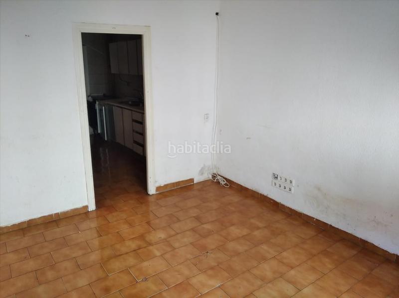 Foto ecbdd238-2d0d-420b-a0a7-5fea856f4eb1. Casa pareada solvia inmobiliaria chalet adosado en Montcada i Reixac