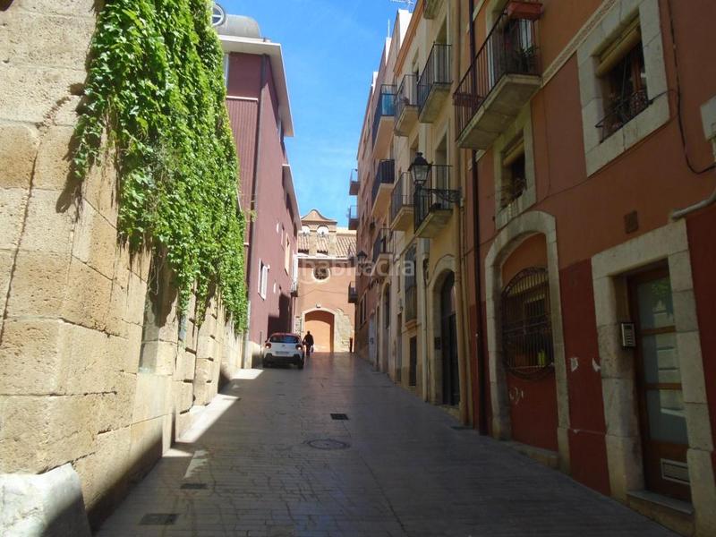 Foto a1f68626-66bd-4780-a2f3-62b3a78adf24. Local comercial solvia inmobiliaria locales en Part Alta Tarragona