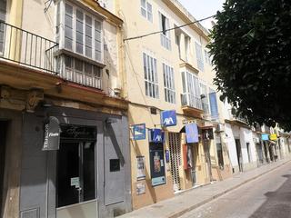 Geschäftsraum  Honda. Solvia inmobiliaria  locales jerez de la frontera