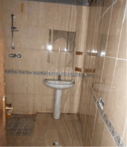Foto cee1cb37-05bd-4773-80ef-ce5cb506bb0a. Casa pareada solvia inmobiliaria chalet adosado borges blanques les en Borges Blanques (Les)