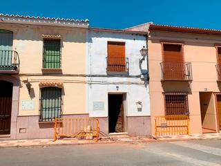 Casa aparellada  Pablo picasso. Solvia inmobiliaria  chalet adosado humilladero