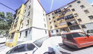 Pis  Av meresme. Solvia inmobiliaria  piso badalona