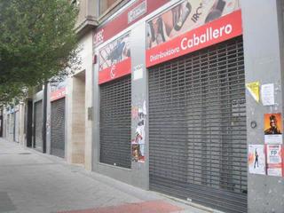 Local Comercial  C/ olite - erriberri kalea. Solvia inmobiliaria  locales pamplonairuña