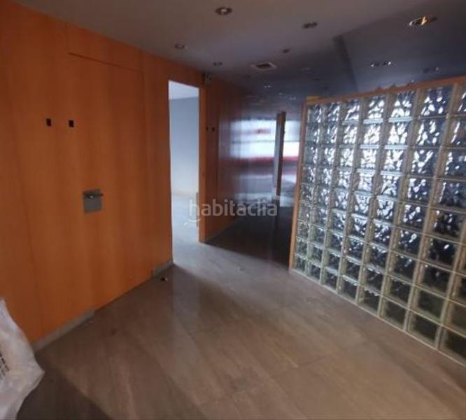 Foto f82a4df2-4ace-497b-9c6f-5ad20f04e31f. Geschäftsraum in Molí de Vent Vilanova i la Geltrú