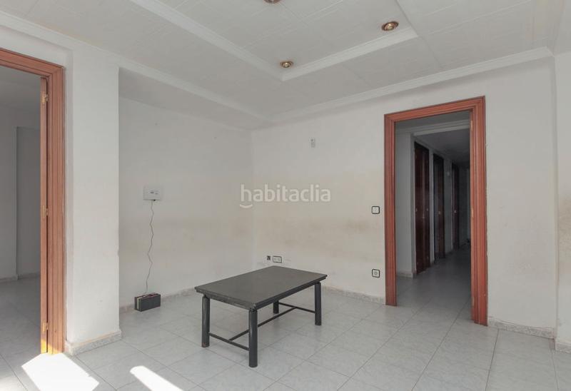 Foto 137e63c8-81b8-45b0-bdc8-0a31e2b27ab4. Piso solvia inmobiliaria piso en Llevant Reus