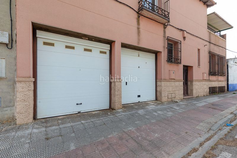 Foto dd4cb848-9e86-4e53-b7c3-43a527c62536. Casa aparellada a Urda