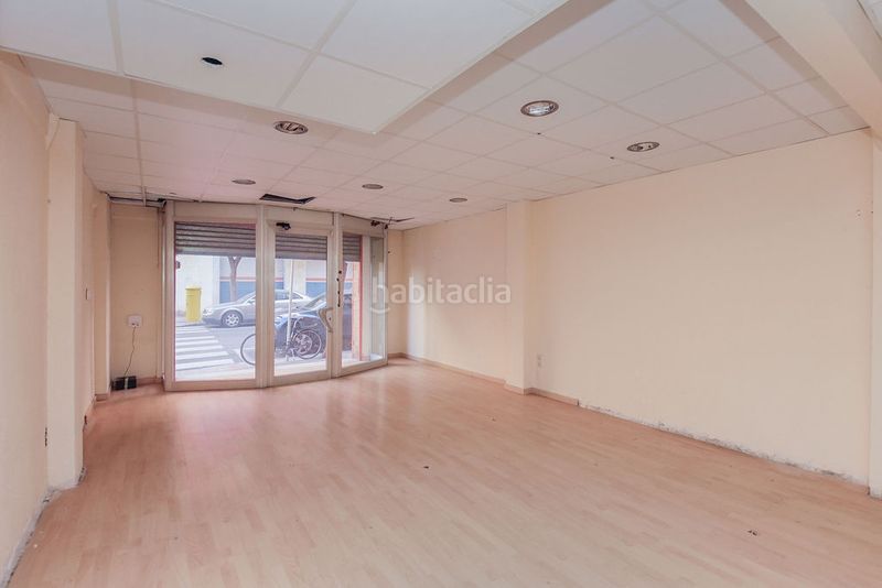 Foto 265bb19d-ac36-4894-84f6-70a5eb2cd69b. Local comercial a Llevant Reus
