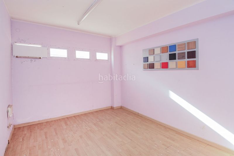 Foto 4caf421a-6943-4789-88cc-938c61b43c62. Local comercial a Llevant Reus