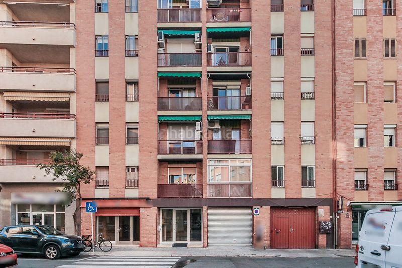 Foto 54a1ec92-f52c-4743-8017-14e4ac2c9a02. Local comercial a Llevant Reus